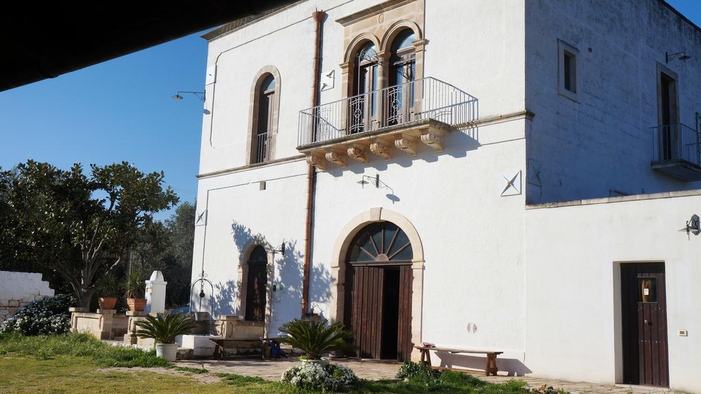 Gasthaus Antica Masseria Carparelli Ostuni Exterior foto